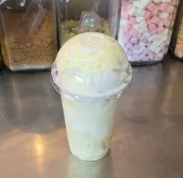Milkybar Sundae 